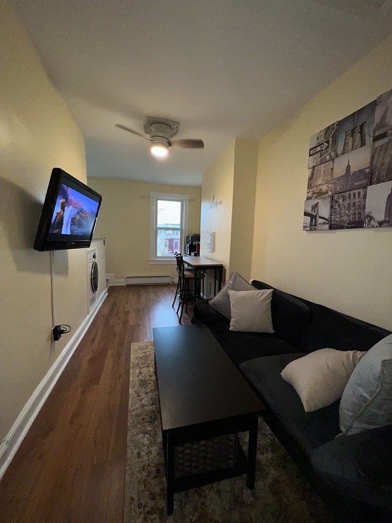 Furnished Finder property 466490_1 photo 24