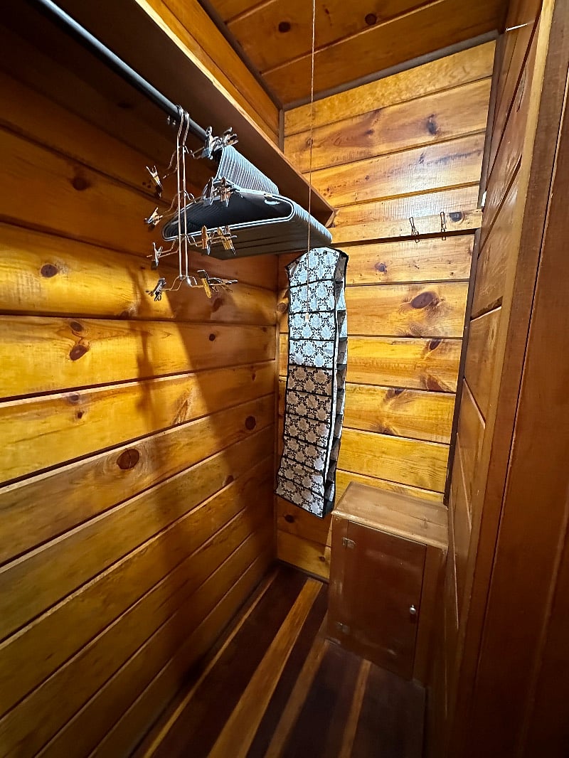 Furnished Finder property 466597_1 photo 12