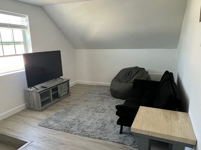 Furnished Finder property 466600_1 photo 9