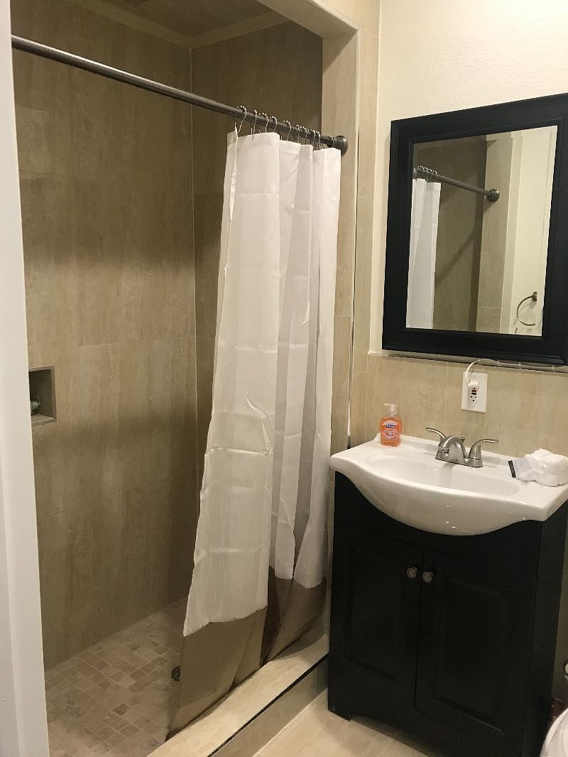 Furnished Finder property 466604_1 photo 10