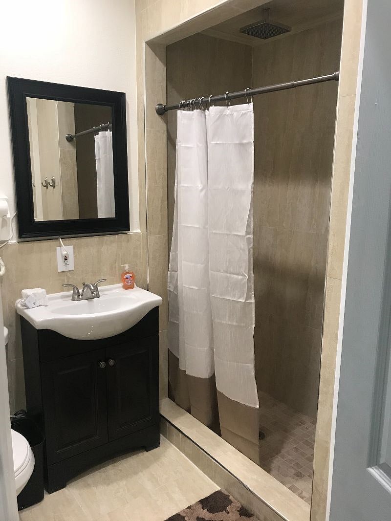 Furnished Finder property 466604_1 photo 17
