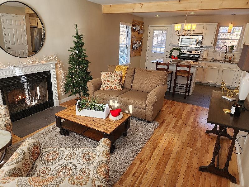 Furnished Finder property 466686_1 photo 3