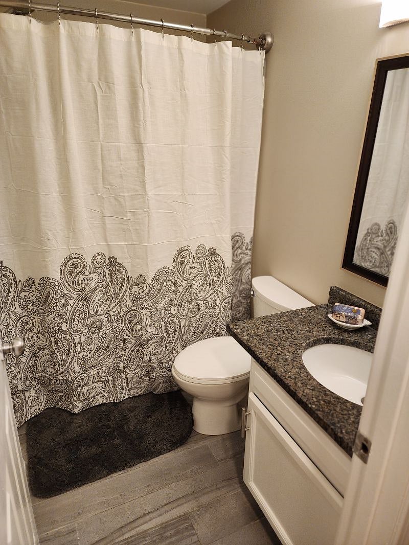 Furnished Finder property 466686_1 photo 13