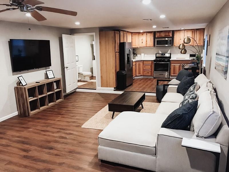 Furnished Finder property 466692_1 photo 1