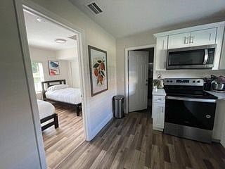 Furnished Finder property 466769_1 photo 16