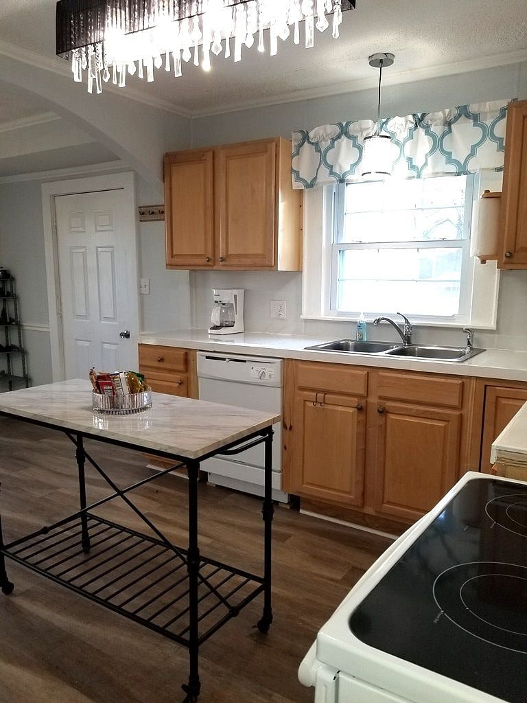 Furnished Finder property 466917_1 photo 3