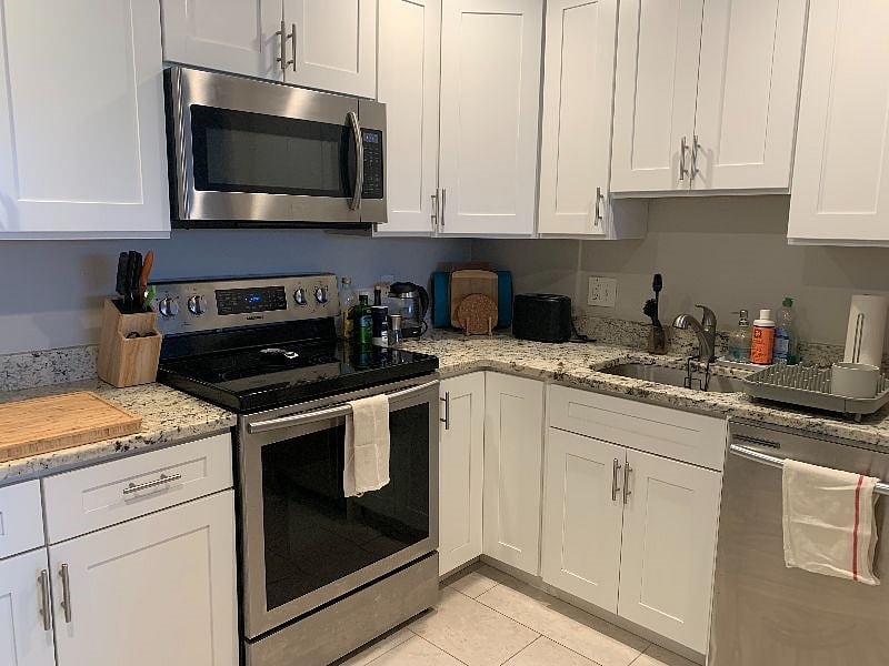 Furnished Finder property 466958_1 photo 4
