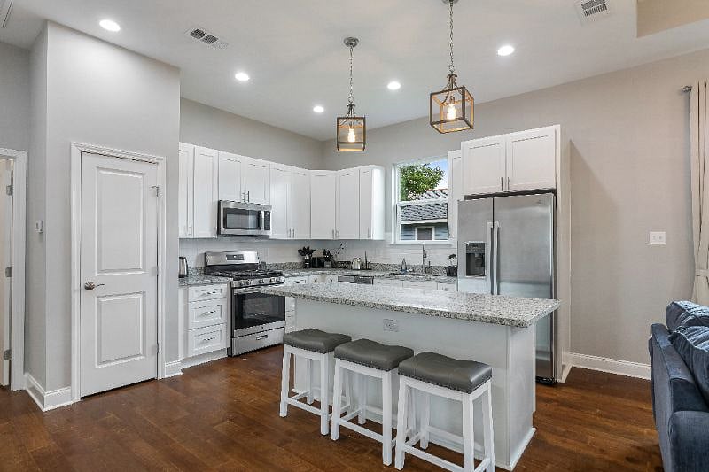 Furnished Finder property 467038_1 photo 3