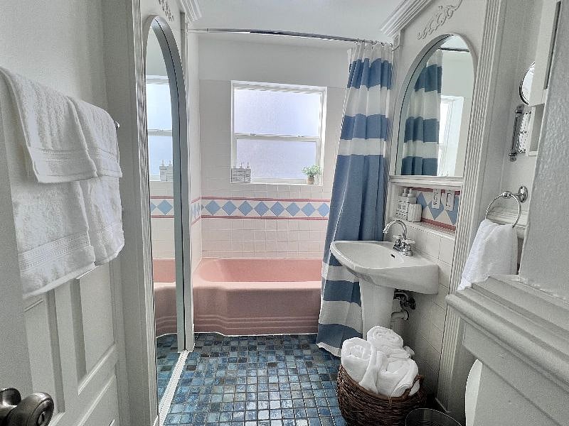 Furnished Finder property 467063_1 photo 12