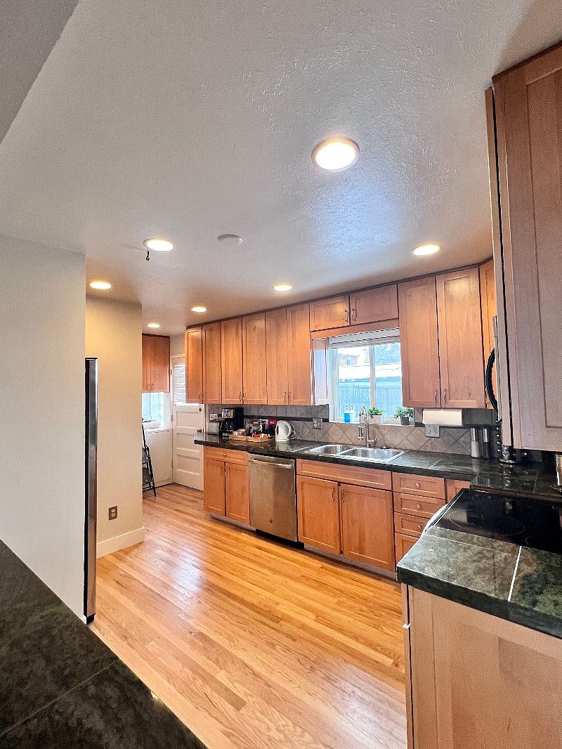 Furnished Finder property 467063_1 photo 16