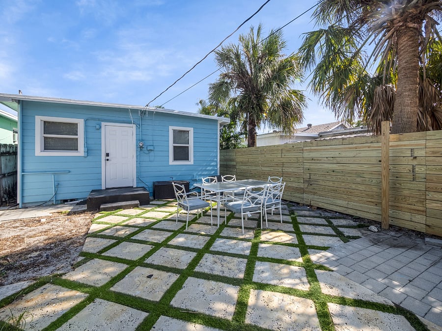 Furnished Finder property 467111_1 photo 15