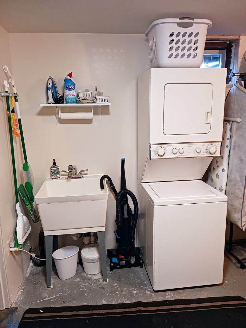 laundry and cleaning supplies