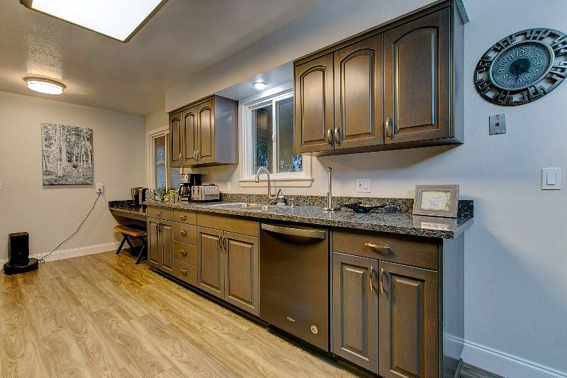 Furnished Finder property 467151_1 photo 6