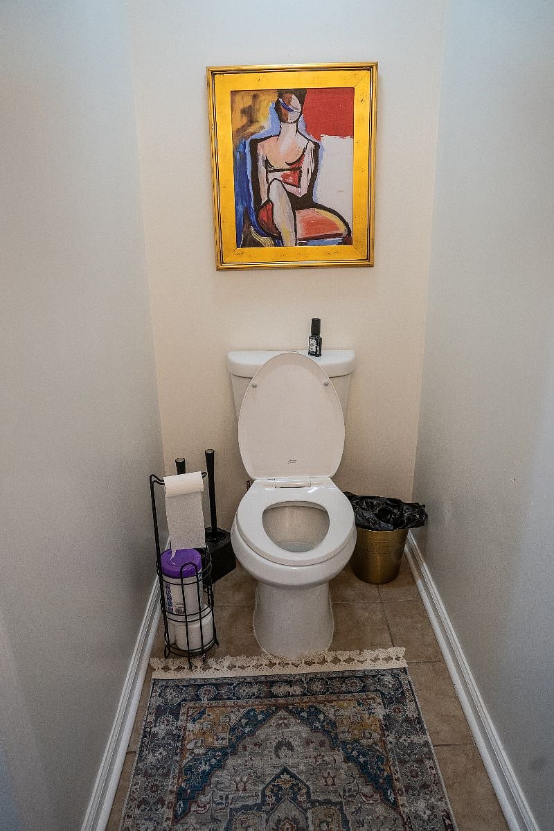 Downstairs -1/2 Guest Bathroom
