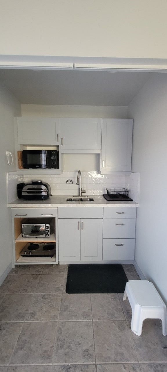 Furnished Finder property 467200_1 photo 6