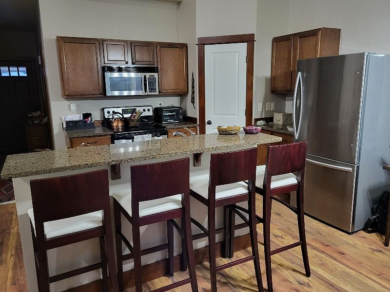 Furnished Finder property 467270_1 photo 2