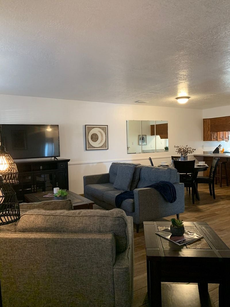 Furnished Finder property 467390_1 photo 3