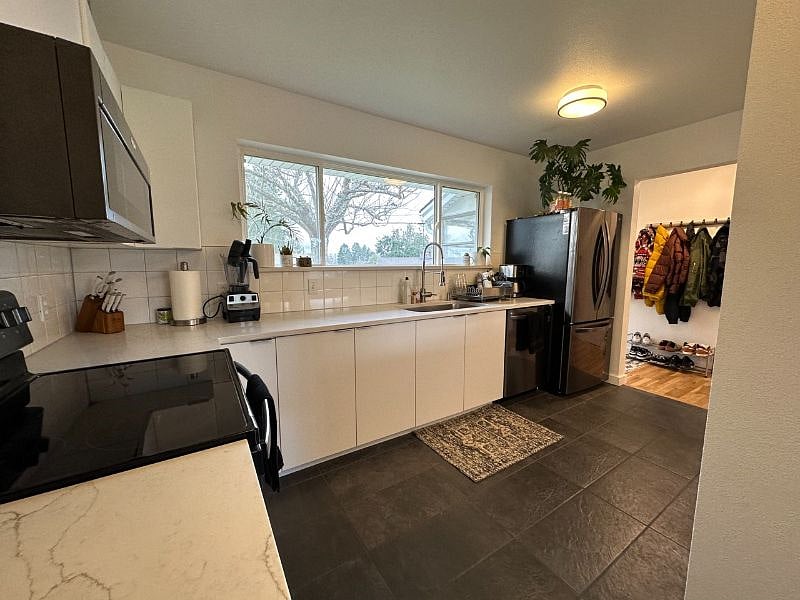 Open Concept Kitchen / Living