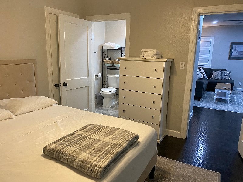 Furnished Finder property 467422_1 photo 3