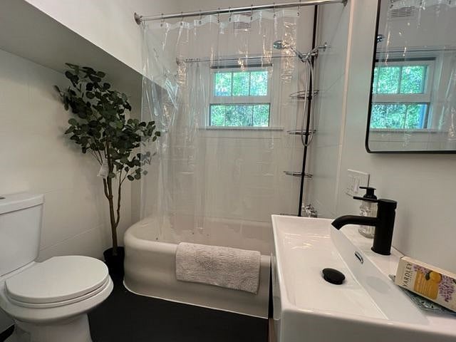 Furnished Finder property 467555_1 photo 12