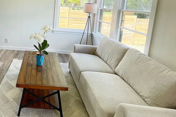 Furnished Finder property 467583_1 photo 3