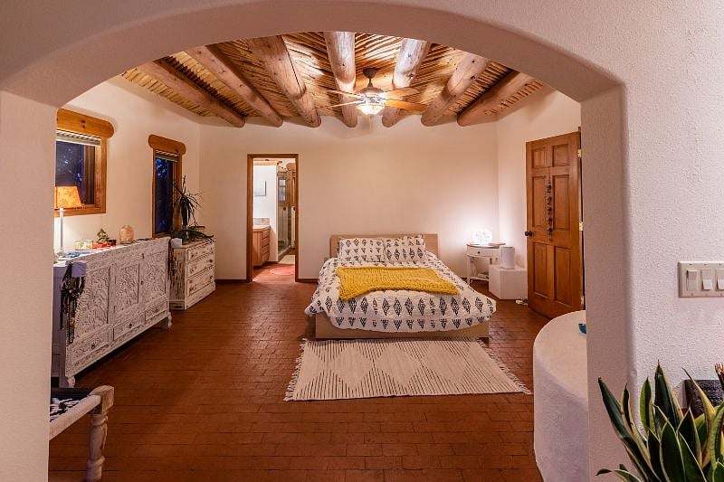 Furnished Finder property 467618_1 photo 10