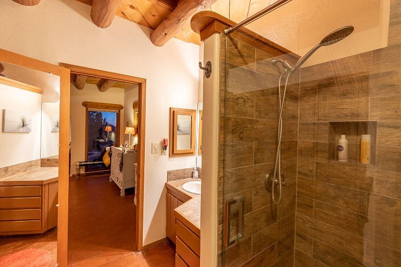 Furnished Finder property 467618_1 photo 11