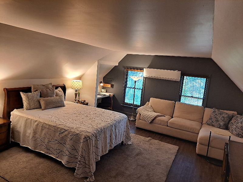 Bedroom includes the following:
New queen bed
3 extra sets of linens, extra pillows and blankets are stored in the dresser
Dedicated office space with supplies
High Speed internet and free wi-fi
Flat screen TV with pre-programmed Fire Stick and remote
New eco-friendly ductless HVAC unit with programmable remote
Large closet for clothing with shoe rack, ironing supplies, hangers, and laundry basket.
Large dresser and 2 nightstands
Large "L" shaped couch