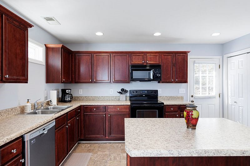 Furnished Finder property 467677_1 photo 12