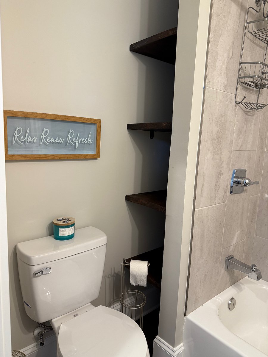 Bathroom #2