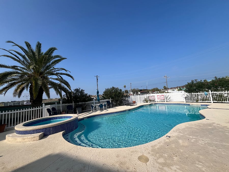 Furnished Finder property 468003_1 photo 9
