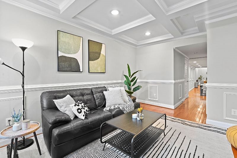 Furnished Finder property 468037_3 photo 5