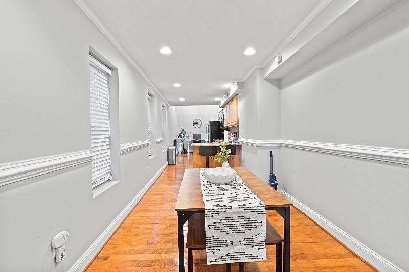 Furnished Finder property 468037_3 photo 8