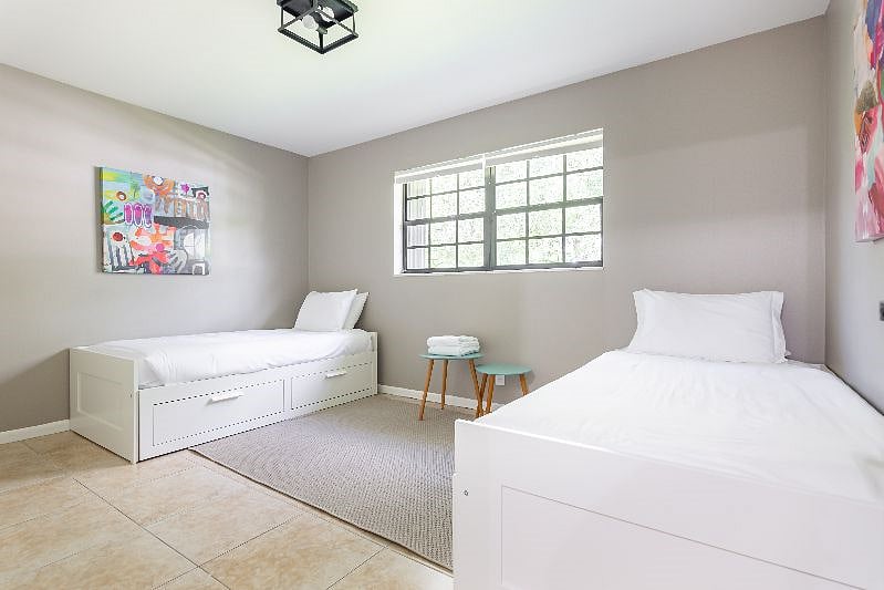 Furnished Finder property 468100_1 photo 11