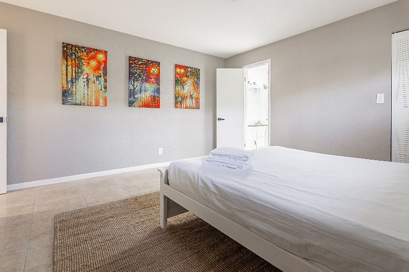 Furnished Finder property 468100_1 photo 15