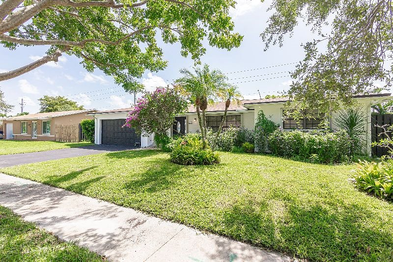 Furnished Finder property 468100_1 photo 34