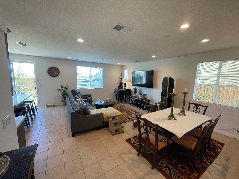Furnished Finder property 468175_2 photo 32