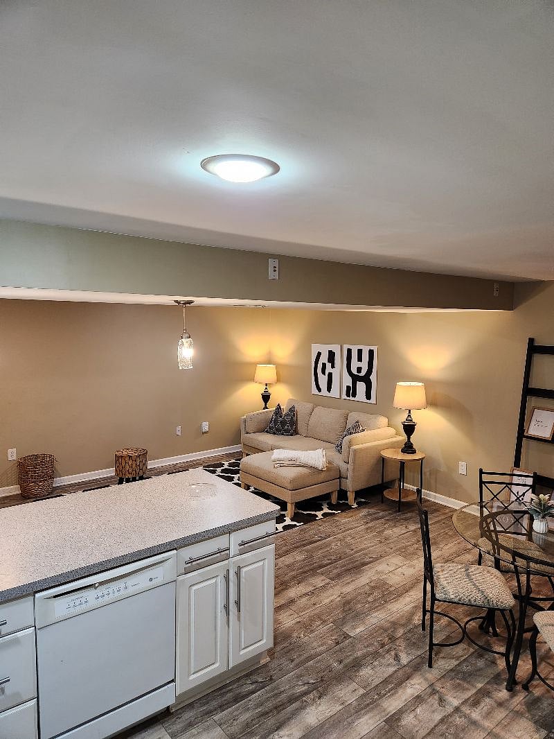 Furnished Finder property 468215_1 photo 21