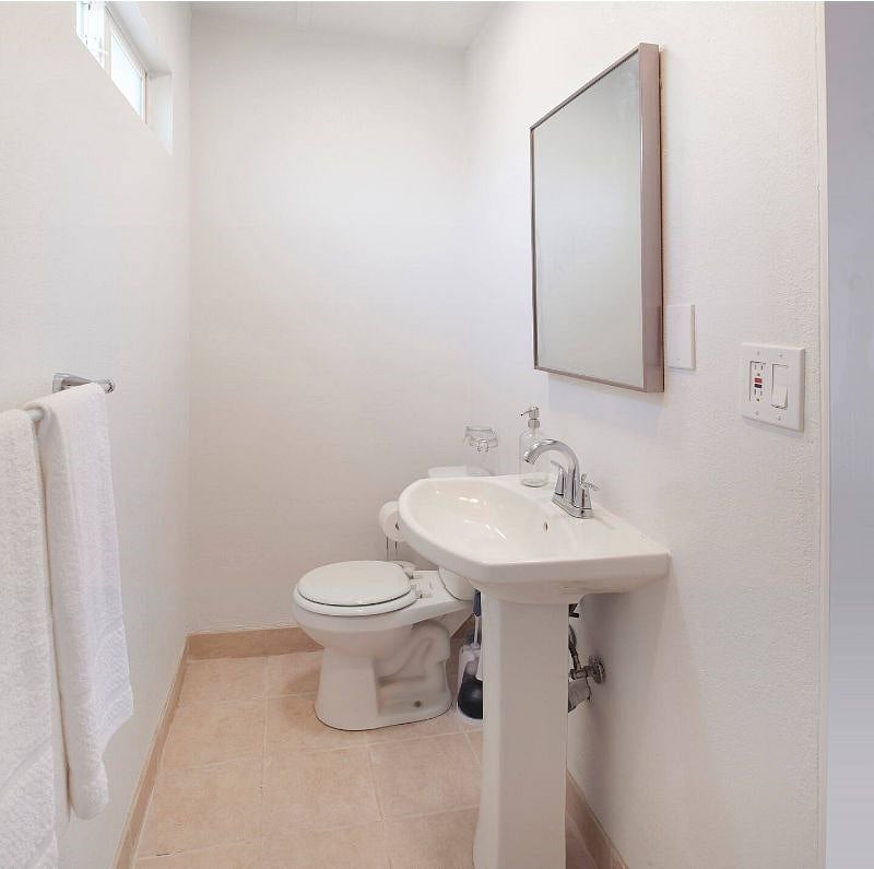 Furnished Finder property 468262_1 photo 3