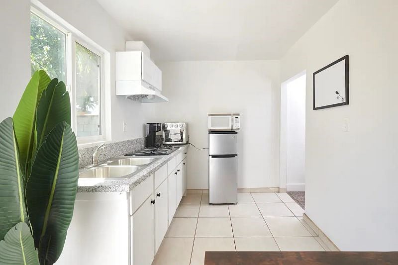 Furnished Finder property 468262_1 photo 6