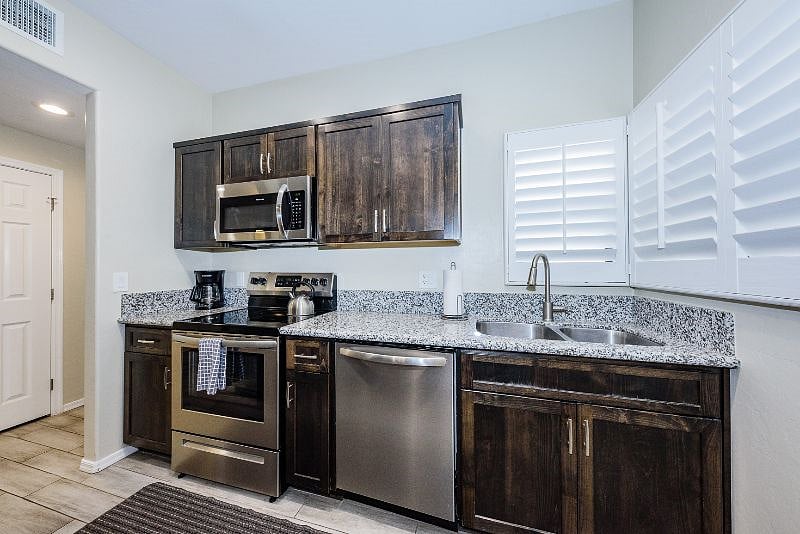 Furnished Finder property 468282_1 photo 12