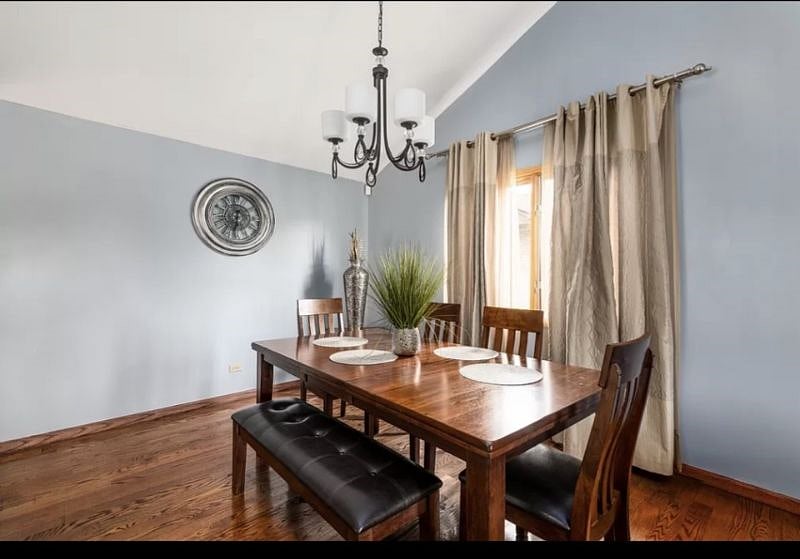 Furnished Finder property 468317_1 photo 2