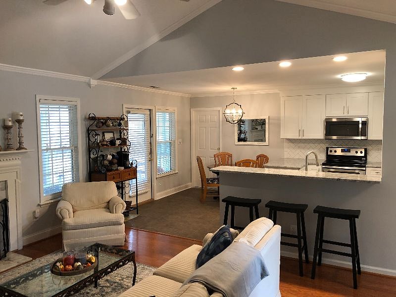 Furnished Finder property 468328_1 photo 3