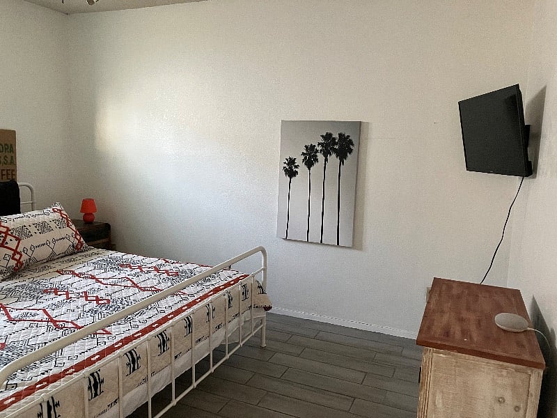 first bedroom, king size bed, large closet.