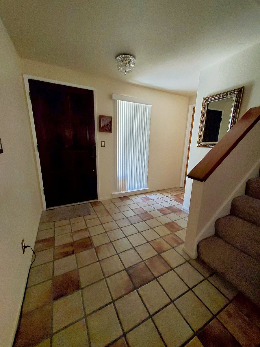 Furnished Finder property 468346_2 photo 8