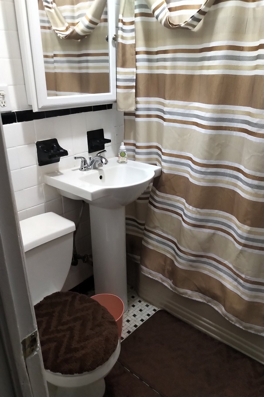 Furnished Finder property 468364_1 photo 24