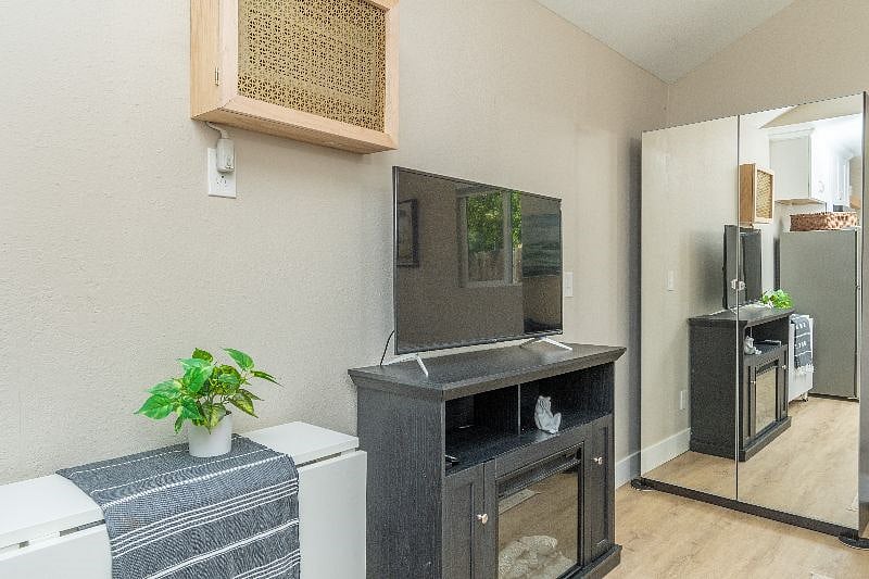 Furnished Finder property 468419_1 photo 9