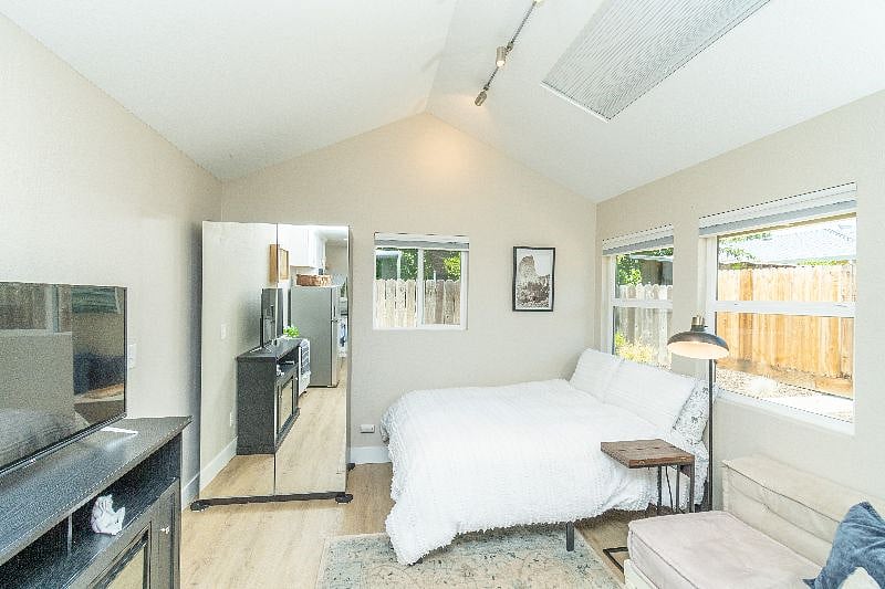 Furnished Finder property 468419_1 photo 11