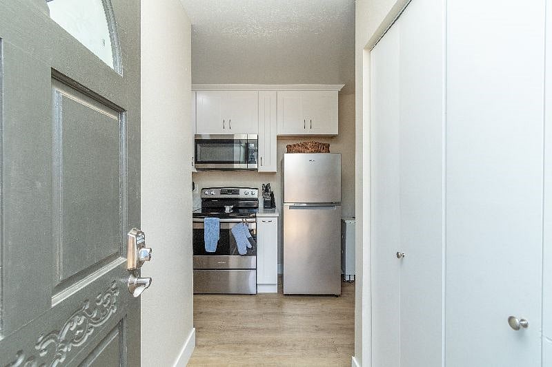 Furnished Finder property 468419_1 photo 12
