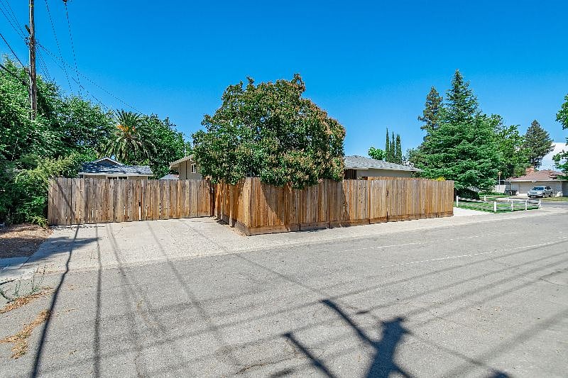 Furnished Finder property 468419_1 photo 16